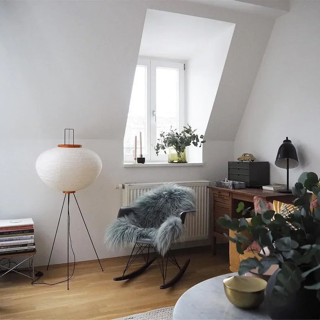 Lampe sur pied japonaise à lumière douce