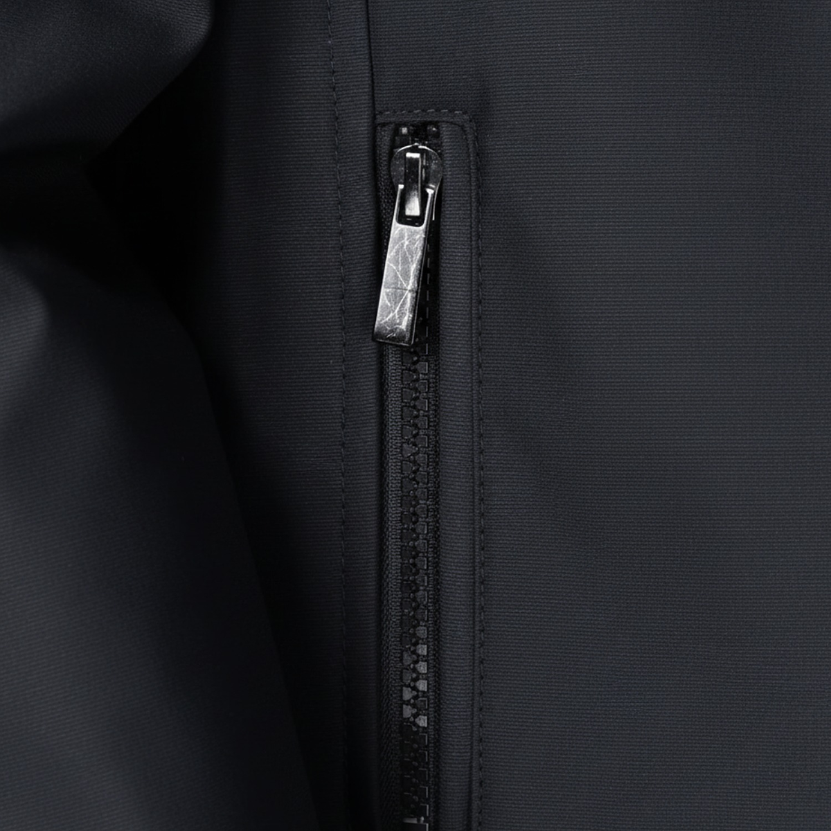 Men's fleece-lined zip jacket with stand collar and ribbed cuffs
